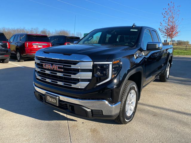 2025 GMC Sierra 1500 SLE