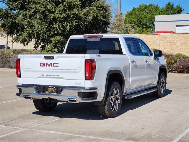 2025 GMC Sierra 1500 SLT