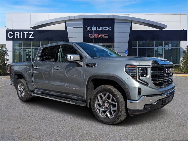 2025 GMC Sierra 1500 SLT