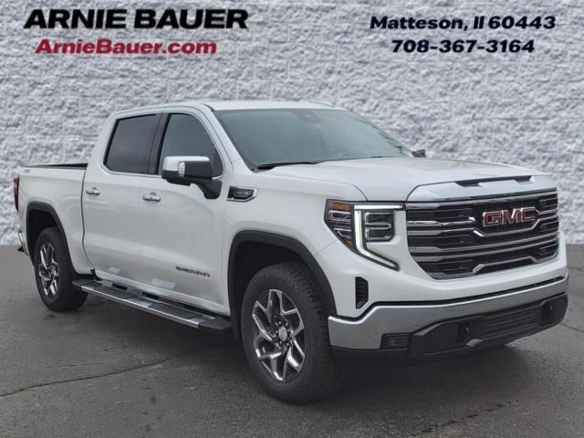 2025 GMC Sierra 1500 SLT