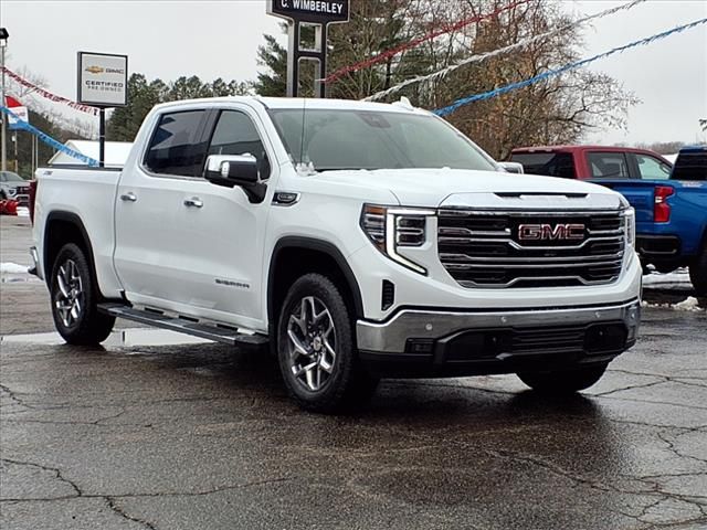 2025 GMC Sierra 1500 SLT