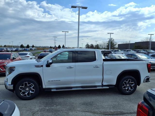 2025 GMC Sierra 1500 SLT