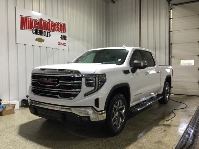 2025 GMC Sierra 1500 SLT