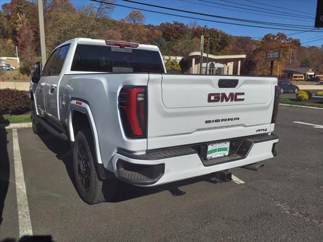 2025 GMC Sierra 2500HD AT4