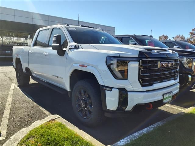 2025 GMC Sierra 2500HD AT4