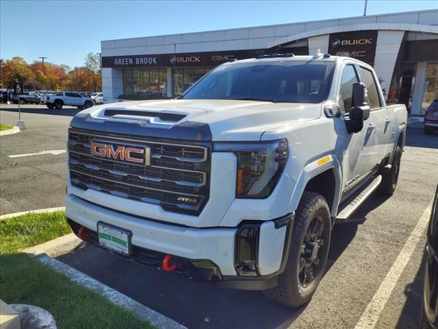 2025 GMC Sierra 2500HD AT4