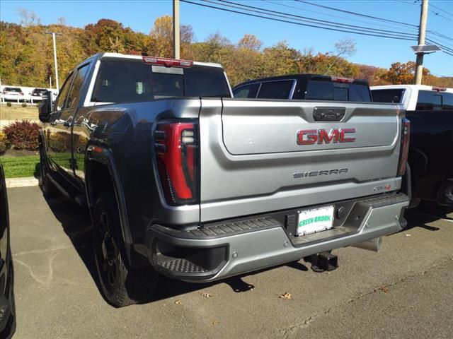 2025 GMC Sierra 2500HD AT4