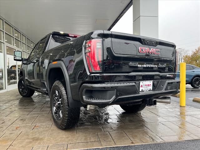 2025 GMC Sierra 2500HD AT4