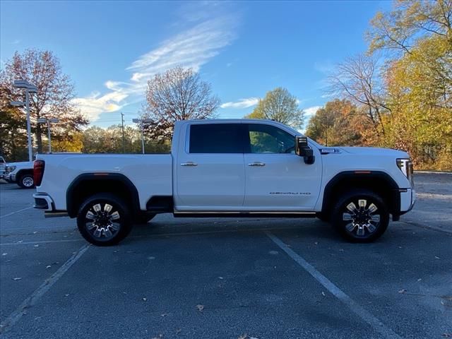 2025 GMC Sierra 2500HD Denali