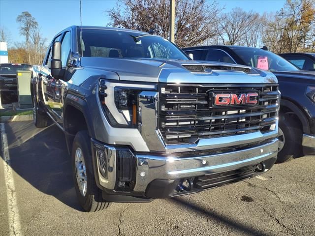 2025 GMC Sierra 2500HD Pro