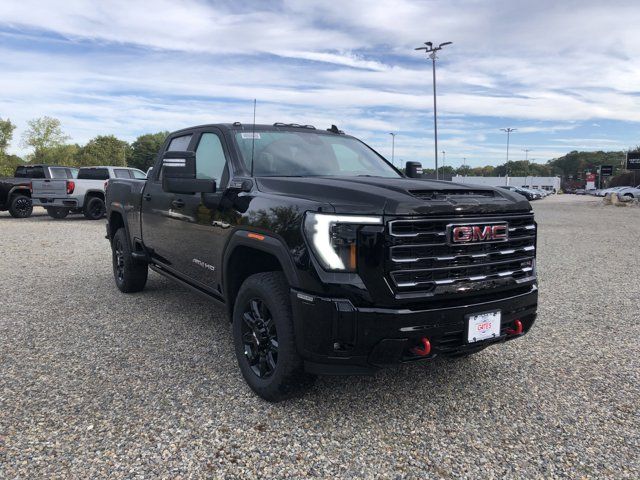 2025 GMC Sierra 2500HD AT4