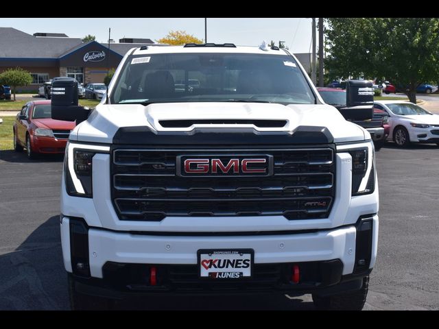 2025 GMC Sierra 2500HD AT4