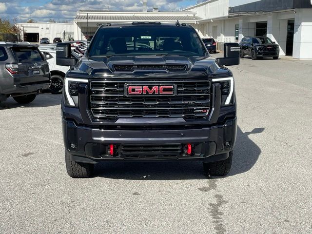 2025 GMC Sierra 2500HD AT4