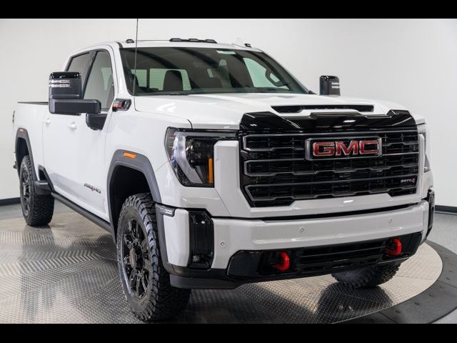 2025 GMC Sierra 2500HD AT4