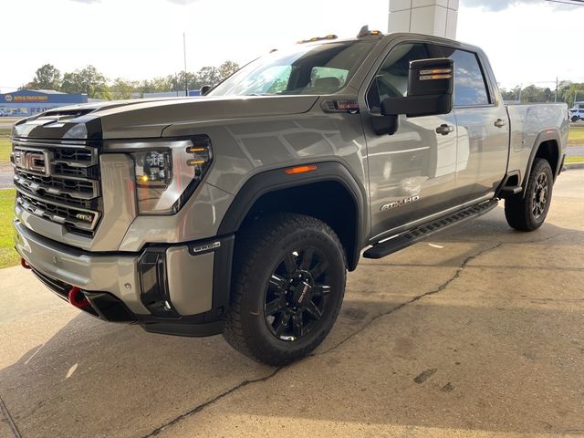 2025 GMC Sierra 2500HD AT4