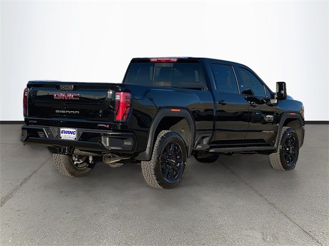 2025 GMC Sierra 2500HD AT4