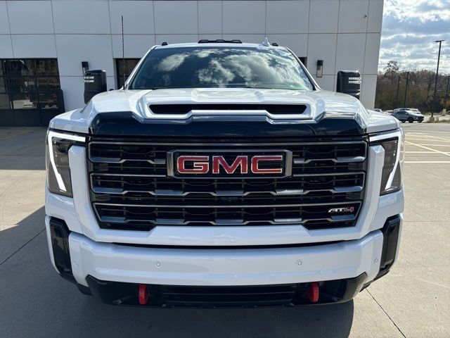 2025 GMC Sierra 2500HD AT4