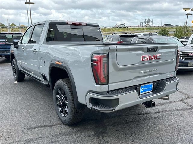 2025 GMC Sierra 2500HD AT4