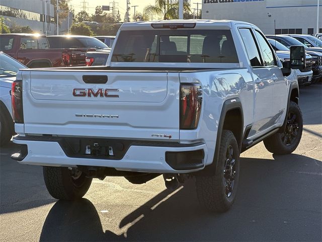 2025 GMC Sierra 2500HD AT4