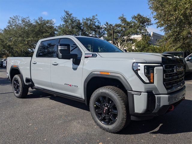 2025 GMC Sierra 2500HD AT4