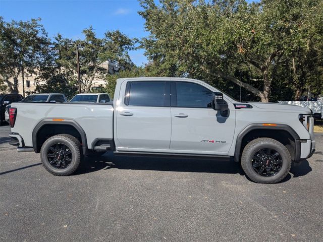 2025 GMC Sierra 2500HD AT4