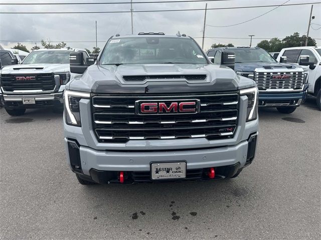 2025 GMC Sierra 2500HD AT4