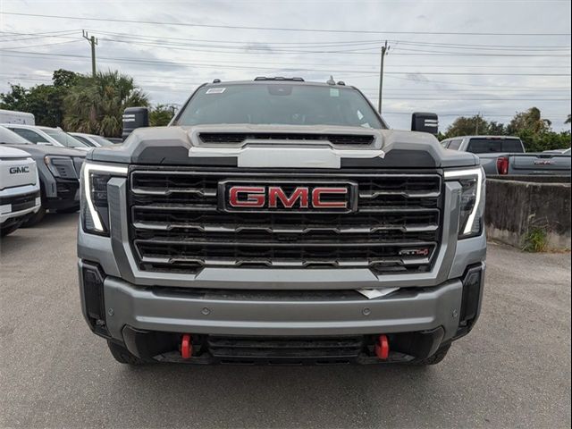 2025 GMC Sierra 2500HD AT4