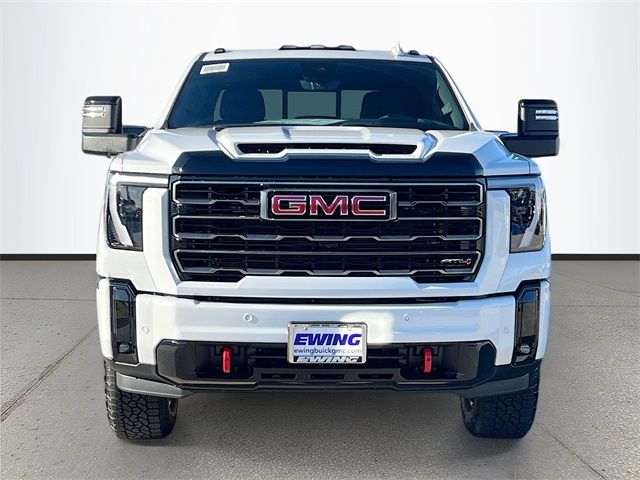 2025 GMC Sierra 2500HD AT4