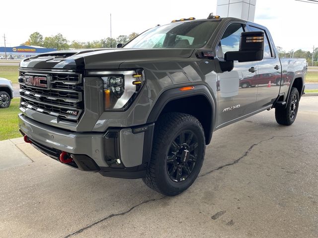 2025 GMC Sierra 2500HD AT4