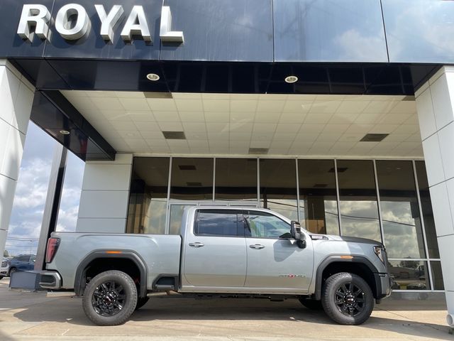 2025 GMC Sierra 2500HD AT4