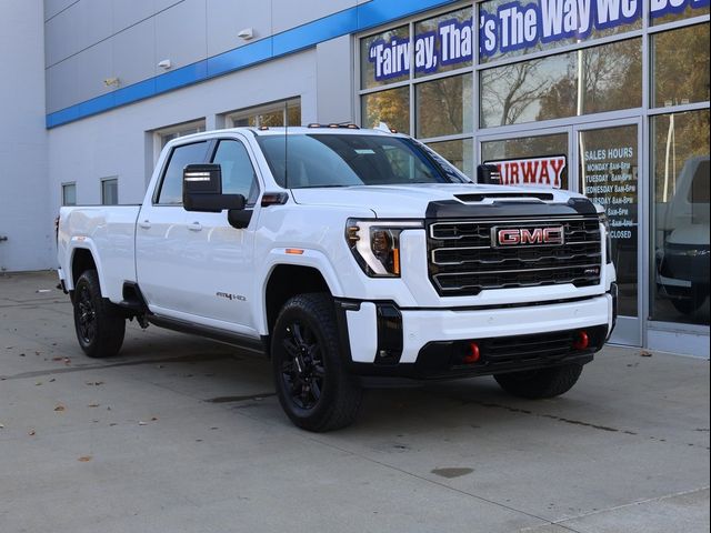 2025 GMC Sierra 2500HD AT4