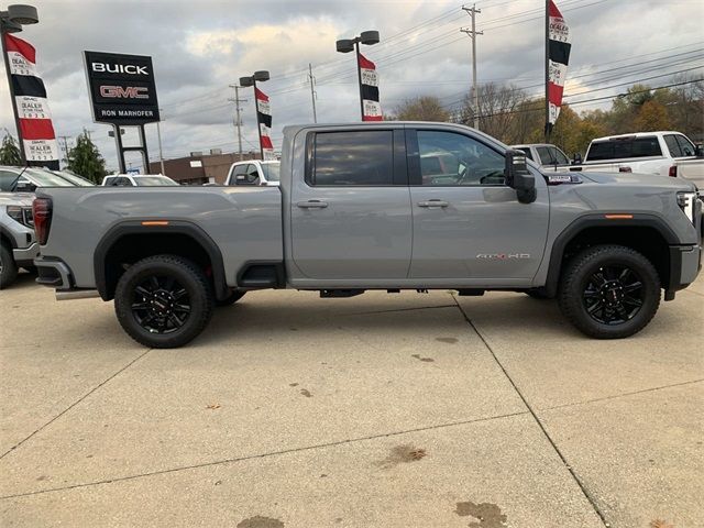 2025 GMC Sierra 2500HD AT4