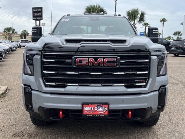 2025 GMC Sierra 2500HD AT4