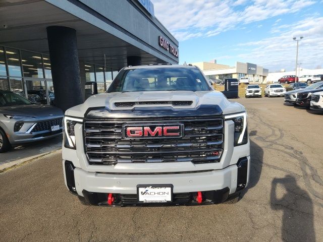 2025 GMC Sierra 2500HD AT4