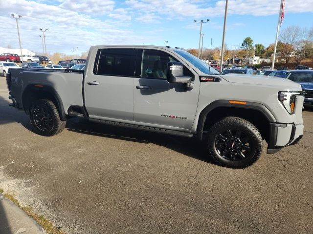 2025 GMC Sierra 2500HD AT4