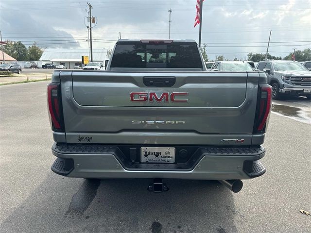 2025 GMC Sierra 2500HD AT4