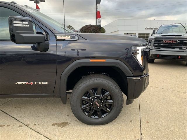 2025 GMC Sierra 2500HD AT4