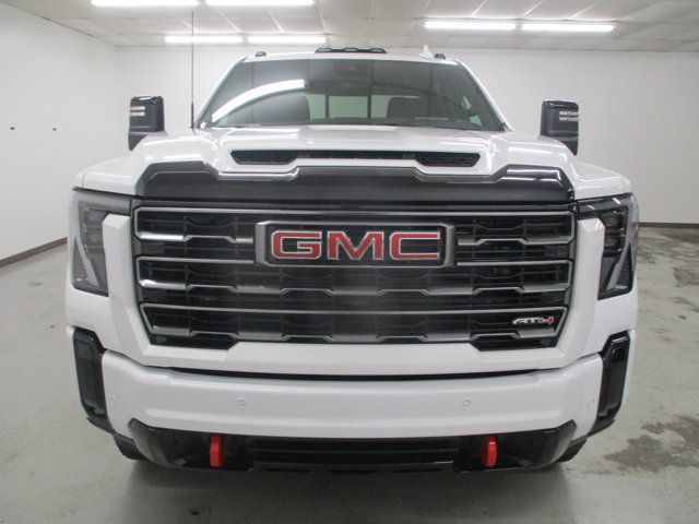 2025 GMC Sierra 2500HD AT4