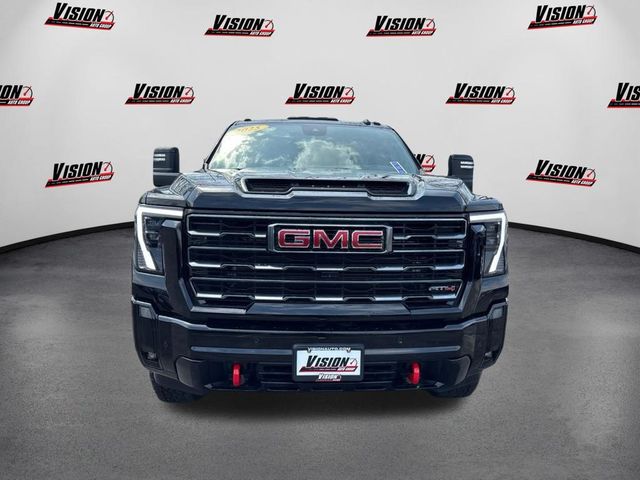 2025 GMC Sierra 2500HD AT4