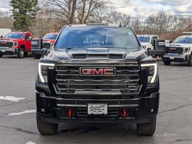 2025 GMC Sierra 2500HD AT4