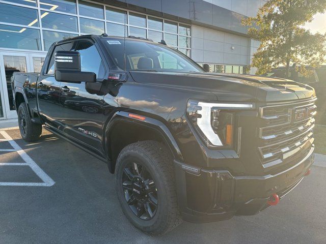 2025 GMC Sierra 2500HD AT4