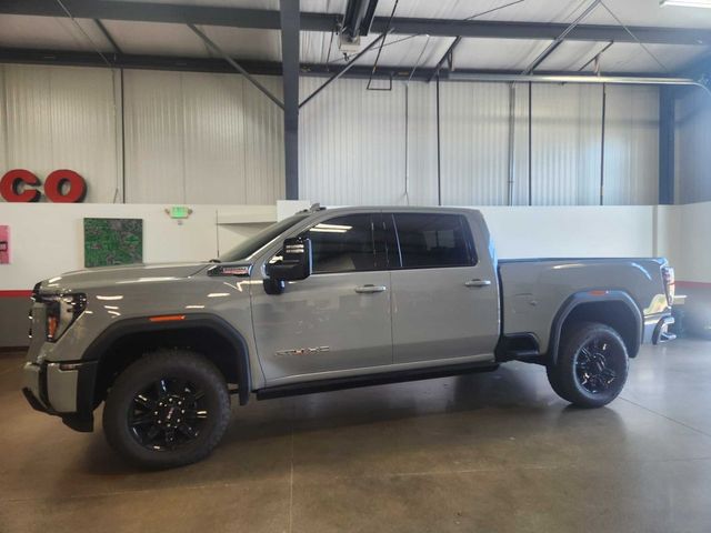 2025 GMC Sierra 2500HD AT4