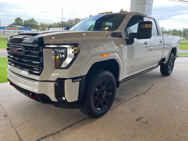 2025 GMC Sierra 2500HD AT4