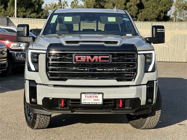 2025 GMC Sierra 2500HD AT4