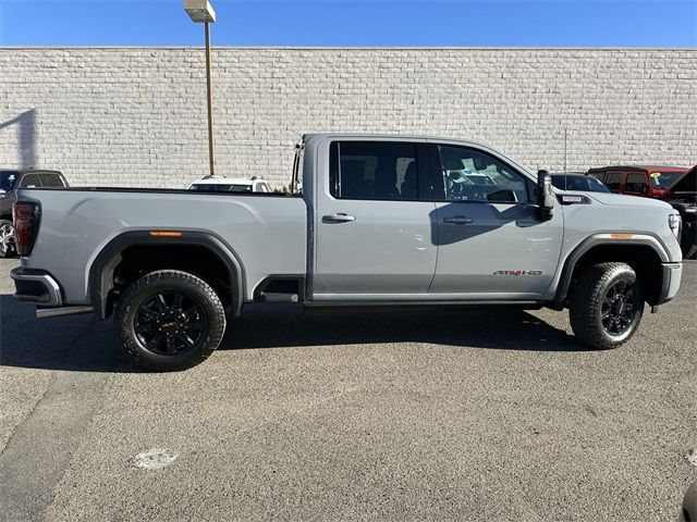 2025 GMC Sierra 2500HD AT4