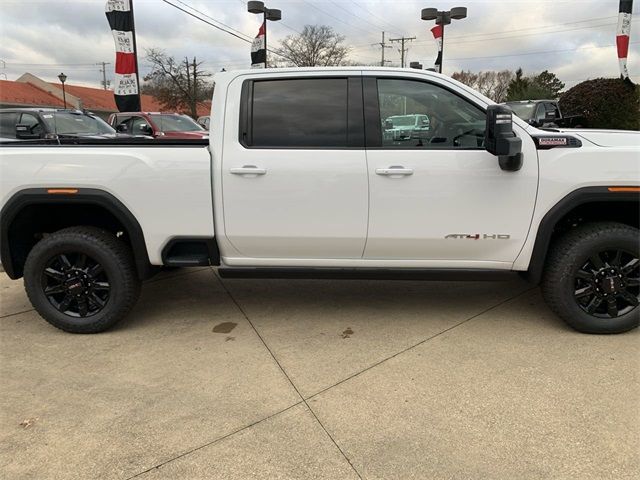 2025 GMC Sierra 2500HD AT4