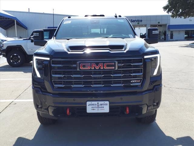 2025 GMC Sierra 2500HD AT4