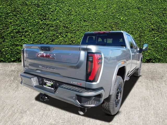 2025 GMC Sierra 2500HD AT4