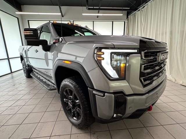 2025 GMC Sierra 2500HD AT4