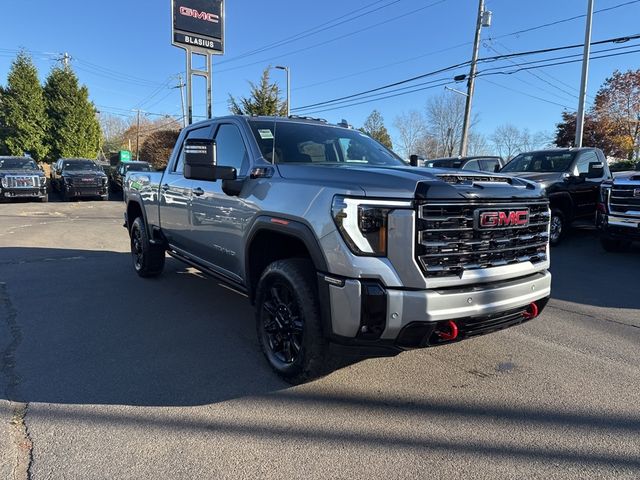 2025 GMC Sierra 2500HD AT4